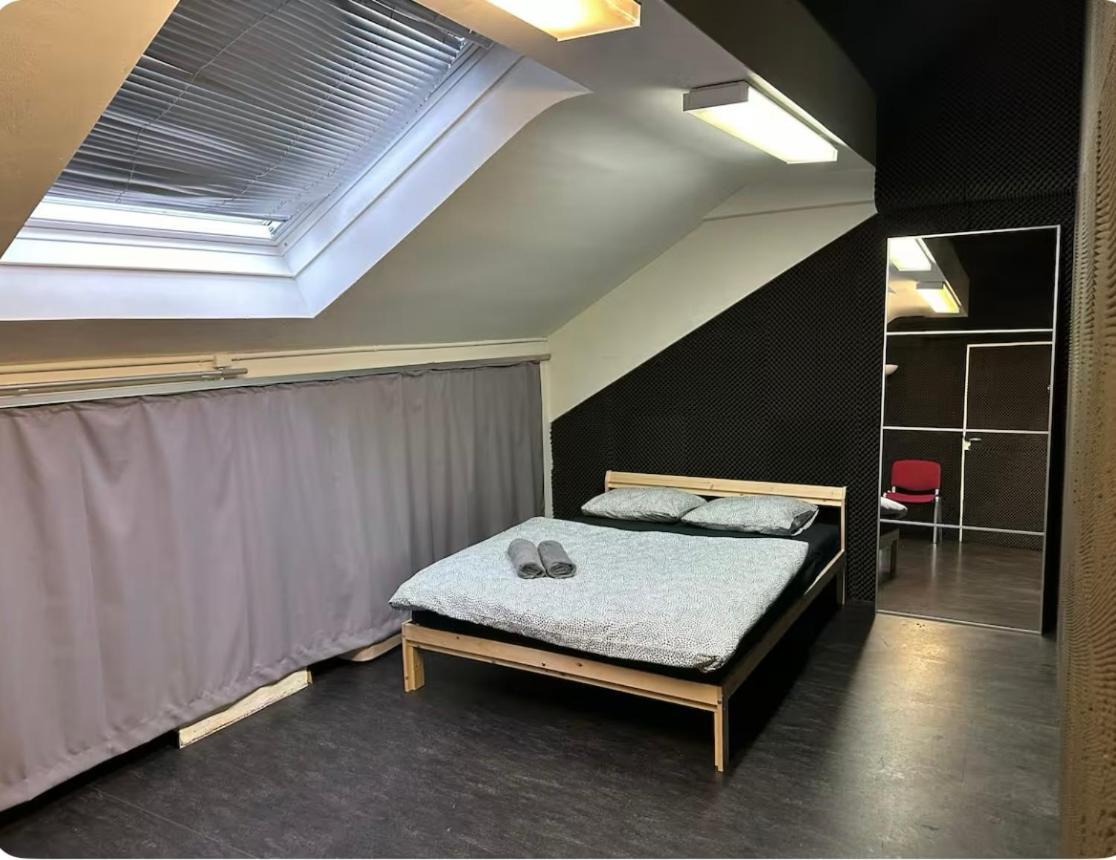 Raum Und Zeit Apartment Zurich Luaran gambar